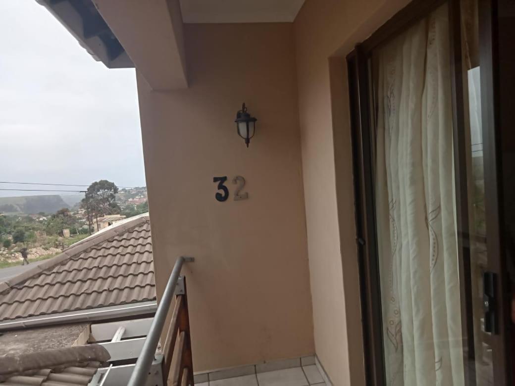 Emampingeni lodge Bizana Buitenkant foto