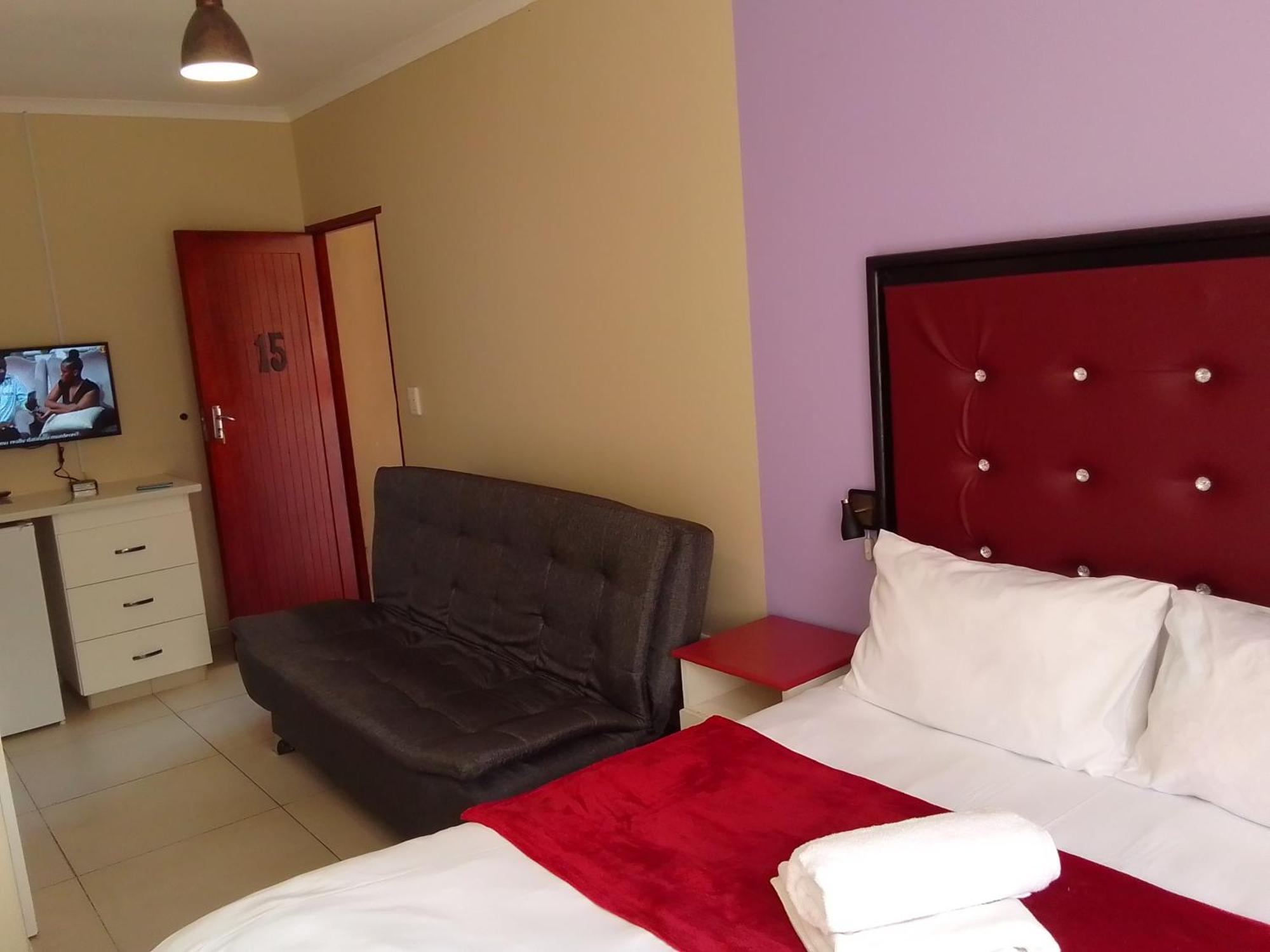 Emampingeni lodge Bizana Buitenkant foto