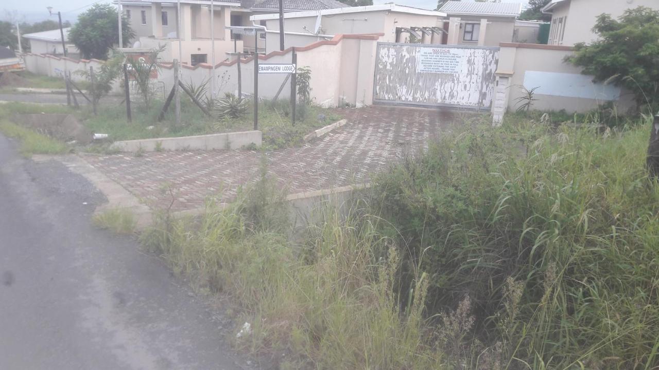 Emampingeni lodge Bizana Buitenkant foto